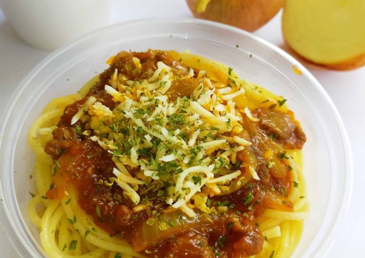 Bagaimana Membuat Spaghetti bolognese keju yang Enak Banget