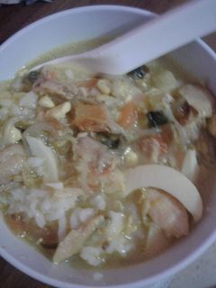 Foto resep Mpasi 1 tahun soto ayam kuah kuning