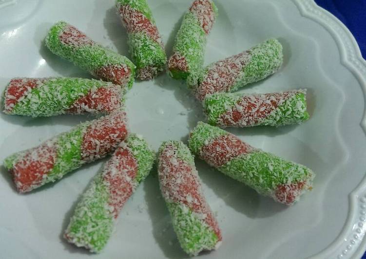 Recipe: Tasty Coconut Logs