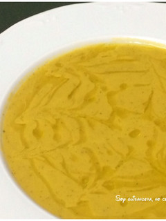 Una foto de Puré de verduras especiado /vegano