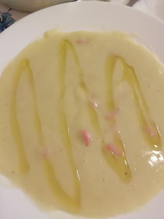 Una foto de Puré de calabacín con salchichas