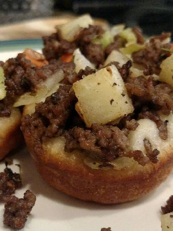 Easy Steps Prepare Recipes Savory Meat Pastry Puff the So Delicious Can Pamper Your Tongue.