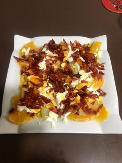 Una foto de Ensalada de Carnaval salmantina