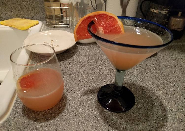 Simple Way to Prepare Homemade Grapefruit Martini