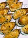 Baked mussels in the half-shell