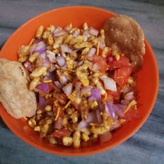A picture of Murmure Tadka.