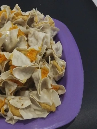 Langkah Mudah untuk Membuat Resep  Dimsum ayam dan udang yang Lezat Sekali, Bikin Ketagihan