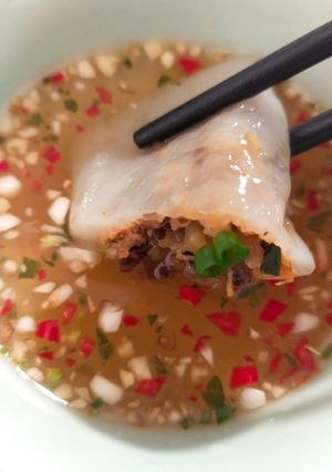 Hình của món Bánh bột lọc (bánh bột lọc gói lá) dẻo,dai,mềm, thơm.