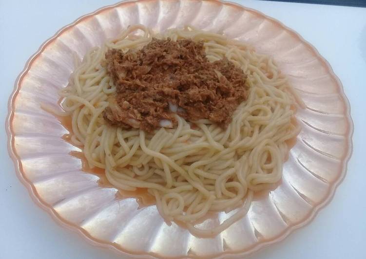 How to Make Perfect Spaghetti with tin fish