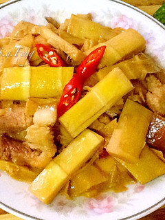 桂竹筍燒肉 的食譜成品照片