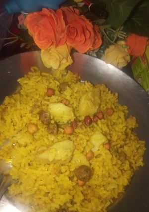 आलू चावल की तहरी (aloo chawal ki tehri recipe in Hindi) रेसिपी मुख्य फोटो
