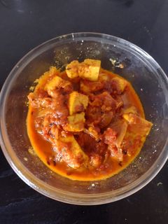 টোম্যাটো পনির(Tomato paneer recipe in Bengali) রেসিপির প্রধান ছবি