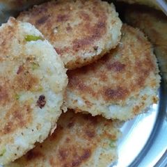 A picture of Aloo Tikki (Indian Potato Patties).