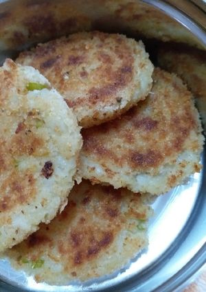 A picture of Aloo Tikki (Indian Potato Patties).
