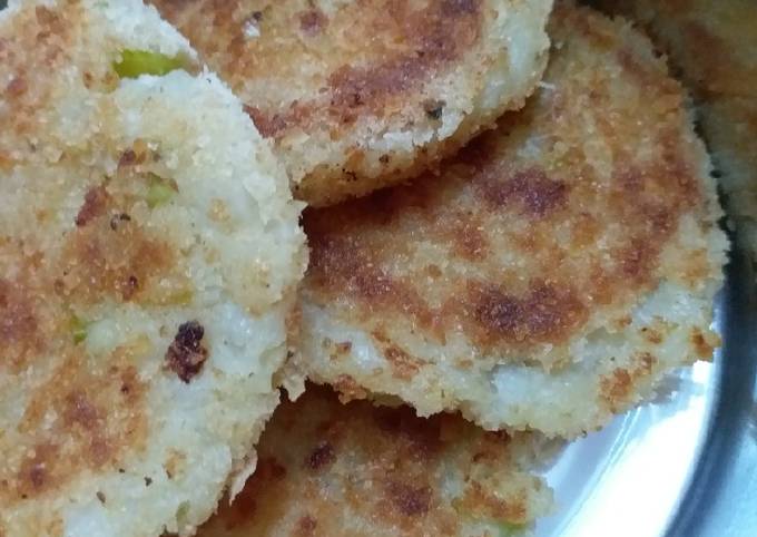 Aloo Tikki (Indian Potato Patties)