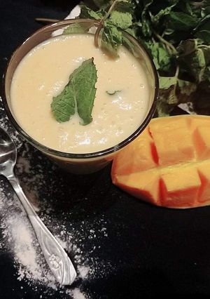 A picture of Mango mint lassi.. .