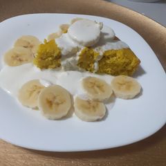 A picture of Banana Cake.