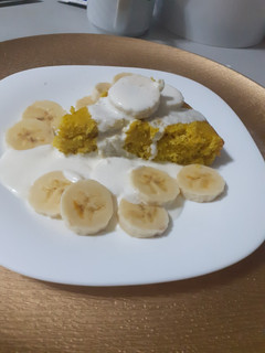 A picture of Banana Cake.
