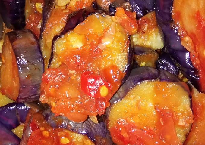 Ternyata begini lho! Cara mudah membuat Sambel Terong ungu  lezat