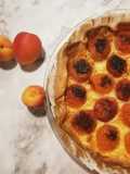 Apricot Tart with Pastry Cream