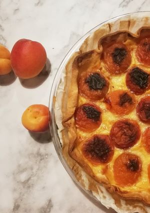 Une photo de Tarte aux abricots et à la crème pâtissière