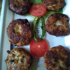 A picture of Kacche kele ke kebab.