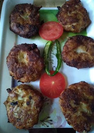 A picture of Kacche kele ke kebab.