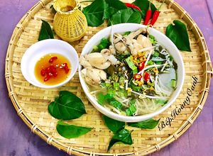 Hình của món Canh Ếch Nấu Lá Giang.