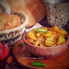 A picture of Zucchini Potato Sabzi.