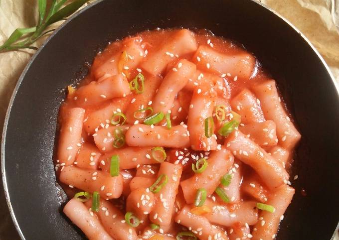 Resep Tteokbokki Homemade Tanpa Gochujang Oleh Tinaaaa Cookpad