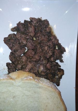 Hagymás csirkemáj recept fotója