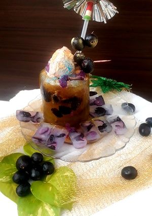 જામુન શોટ્સ (jambu Shots Recipe in Gujarati) રેસીપી મુખ્ય ફોટો