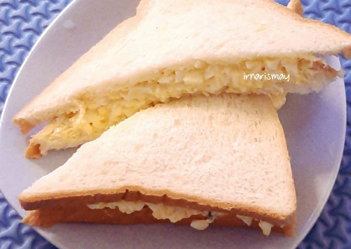 60. Sandwich Telur