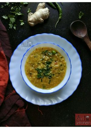 A picture of Oats Khichdi.
