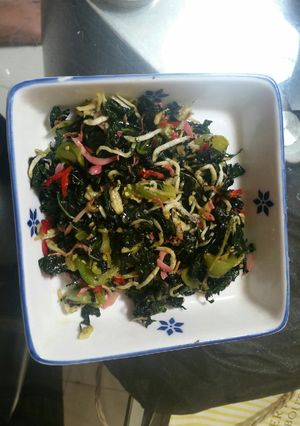 Foto resep Tumis Daun Pepaya teri asin