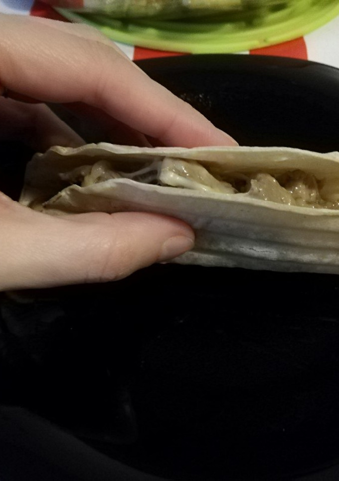 Una foto de Tacos de ternera con champiñones y queso