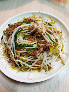 肉燥豆芽菜 的食譜成品照片