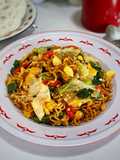 Mie Goreng Sambal Bawang dengan Sayuran