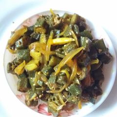A picture of Bhindi do pyaza.