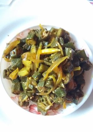 A picture of Bhindi do pyaza.