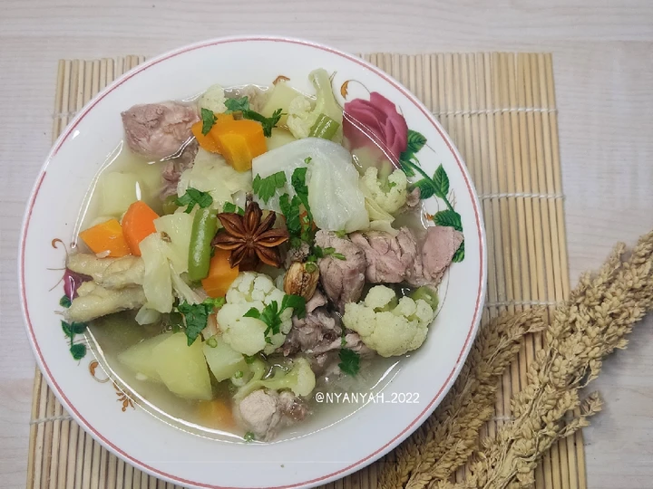 Cara Mudah Membuat Resep Sop ayam rempah yang Enak Banget Anti Ribet, Mantap