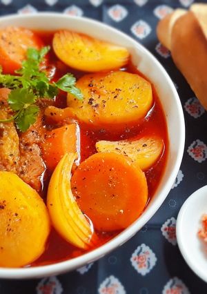 Hình của món Ragu sườn heo.