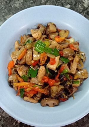 Foto resep Ayam cah jamur pedas