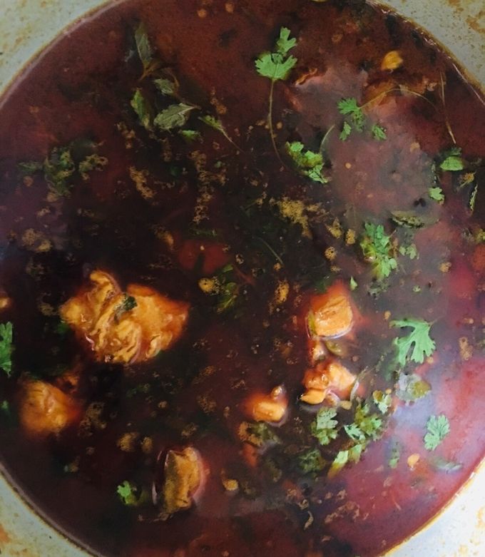 A picture of Telangana spicy kodi kura.