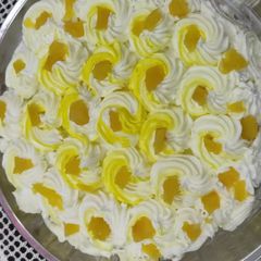 Pineapple cake A picture of Pineapple cake.