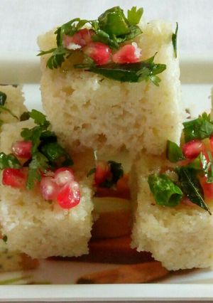 A picture of Instant rava dhokla.