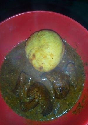 A picture of Cabbage swallow with ogbono soup.
