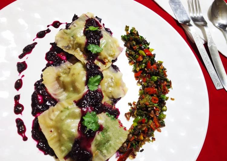 Easiest Way to Prepare Homemade Ravioli With Purple Sauces