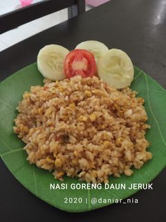 Foto resep Nasi Goreng Daun Jeruk
