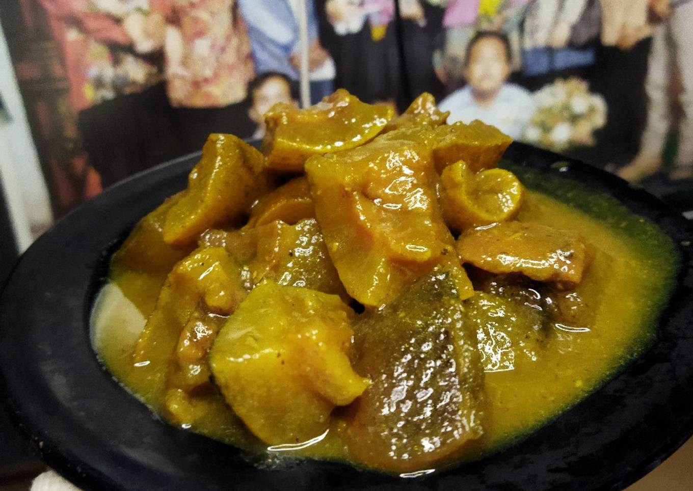 Kikil bumbu kuning